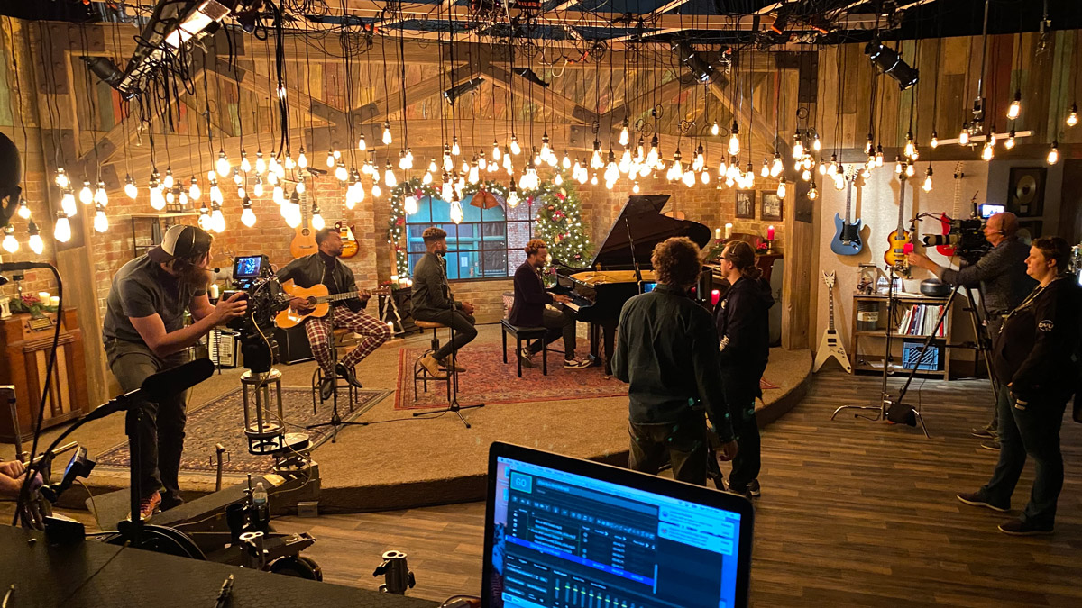 Behind the Scenes - Grace notes